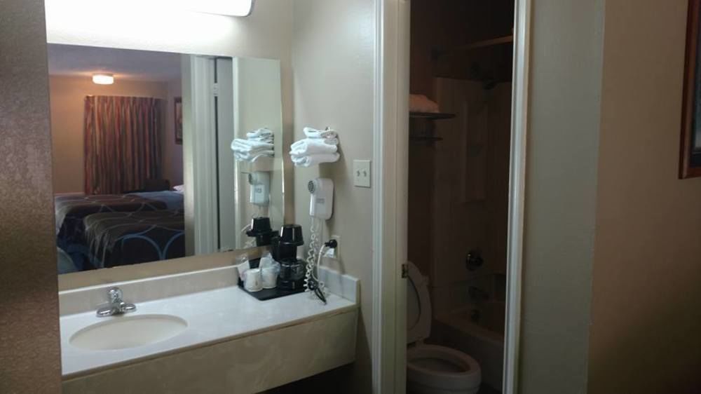 Super 8 By Wyndham Bossier City/Shreveport Area Dış mekan fotoğraf